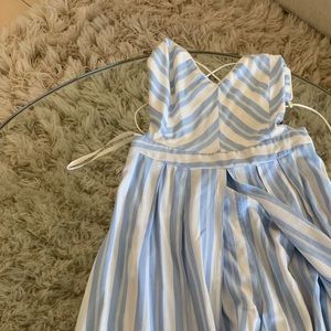 Maxi flyaway dress with shorts, open back